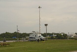DSC0159520090716SHUTTLE
